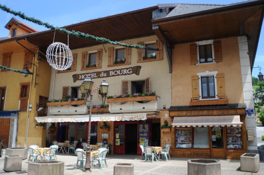 Hotel Du Bourg Ugine Exterior foto