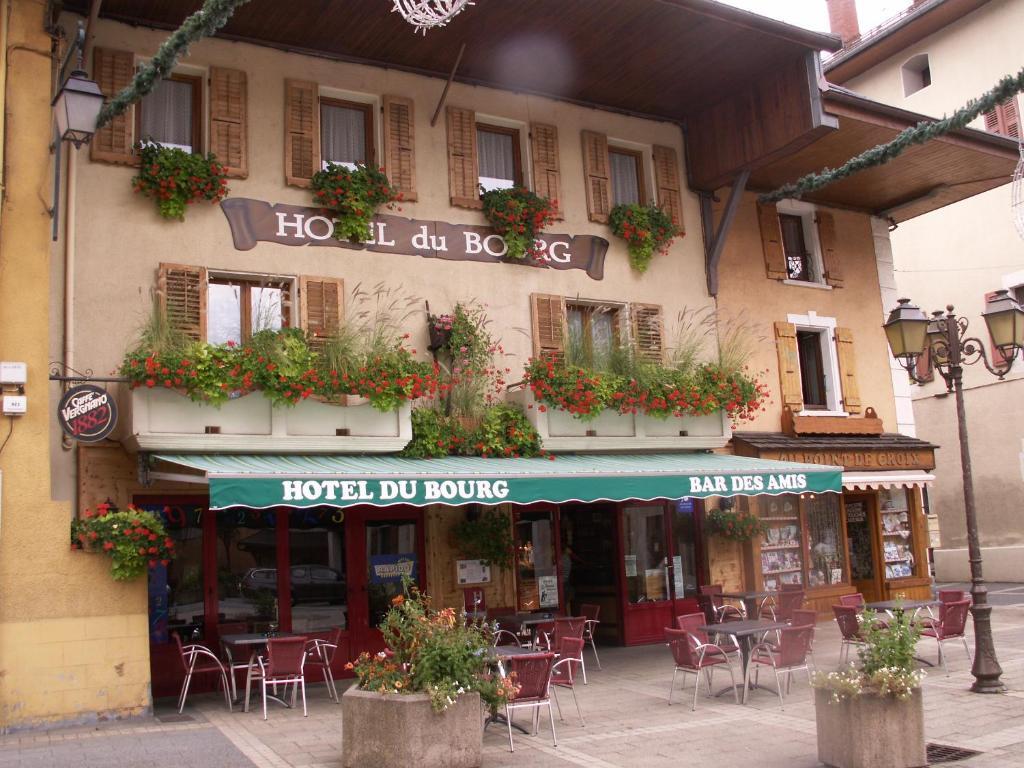 Hotel Du Bourg Ugine Exterior foto